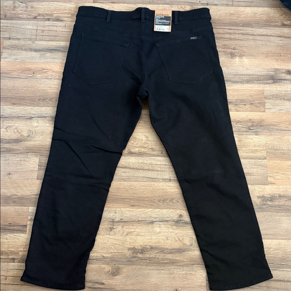 NEW Silver Jeans Authentic Men's The Athletic Black Jeans 44x30 - Picture 7 of 7
